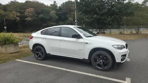 changement-pare-brise-bmw-x6-rapid-pare-brise.webp
