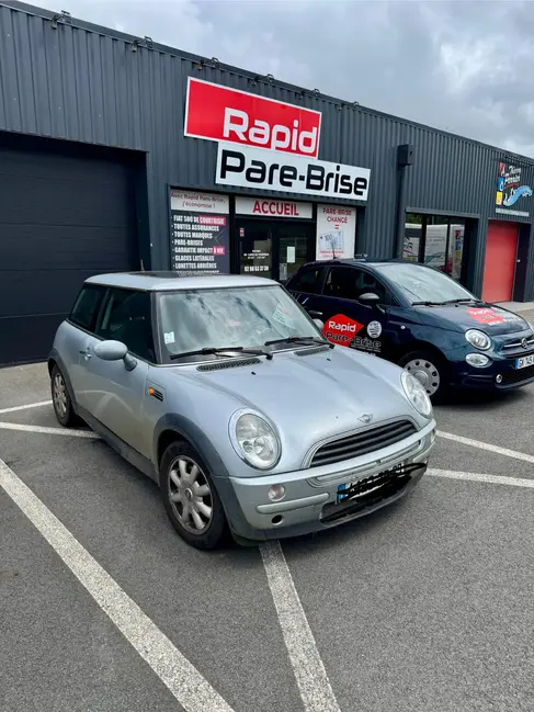 mini-cooper.webp