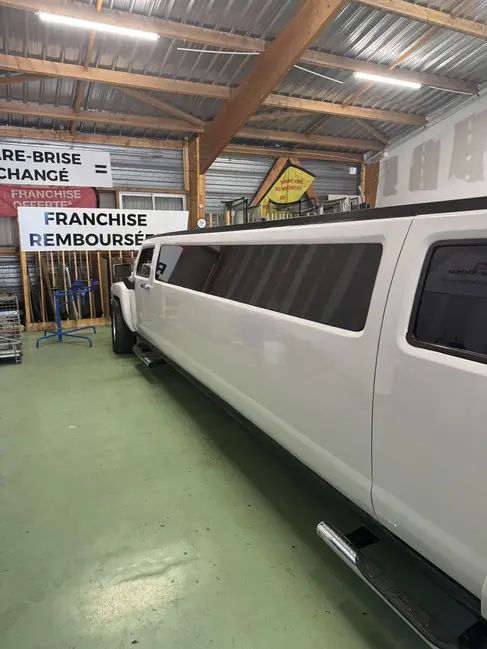 vitre-hummer-limousine.webp